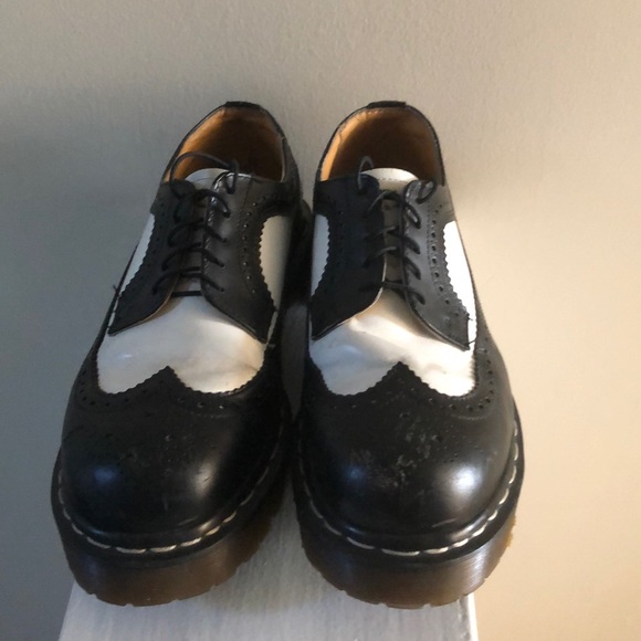 doc marten 3989